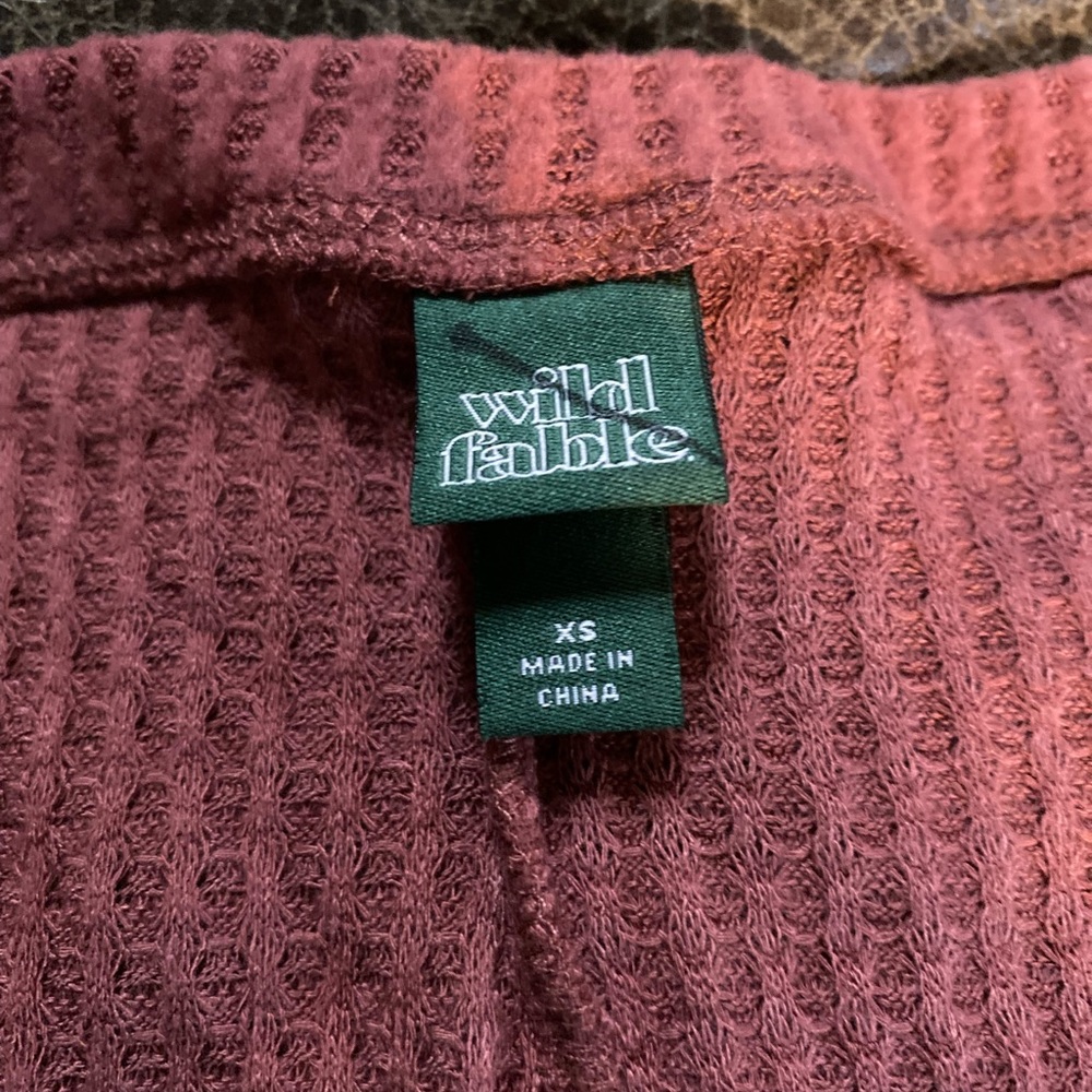 XS maroon sweater